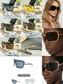 Picture of Valentino Sunglasses _SKUfw66121532fw